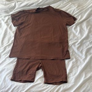 Cute brown set. Biker shorts and tshirt. From shein. Size M